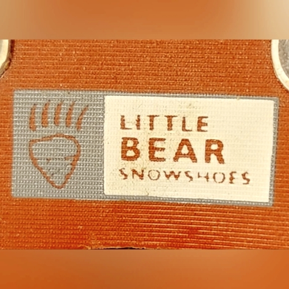 Little Bear Trek 18" Snowshoes Kids - Adjustable Straps - Picture 3 of 4